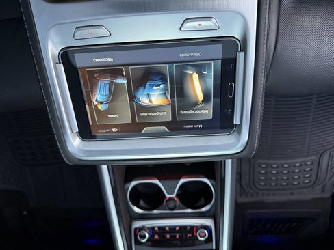 Used 2016 BMW 750i xDrive image 33