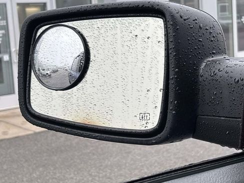 Used 2019 RAM 1500 Big Horn image 30