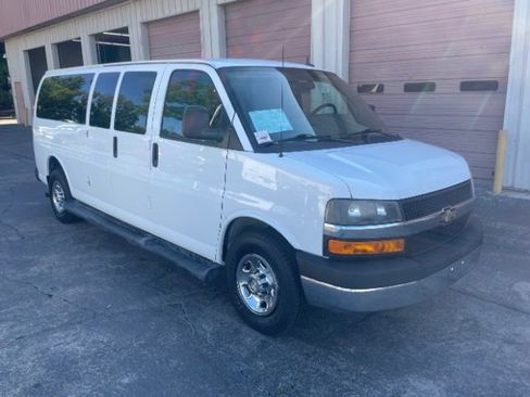 Used 2014 Chevrolet Express 3500 LT w/ LT Preferred Equipment Group RWD image 4