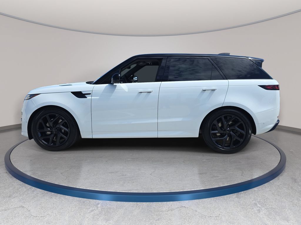 New 2026 Land Rover Range Rover Sport Dynamic SE AWD/4WD image 8