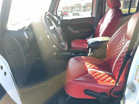 Used 2014 Jeep Wrangler Unlimited Sport w/ Quick Order Package 24S image 18