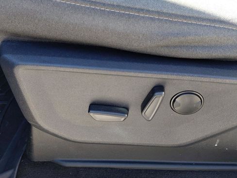 Used 2022 Ford F150 XLT w/ Equipment Group 302A High image 26