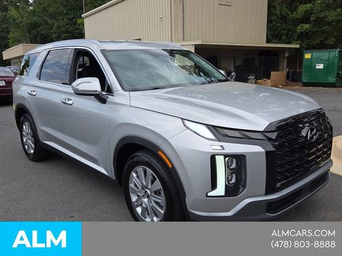 Used 2025 Hyundai Palisade SEL FWD image 8