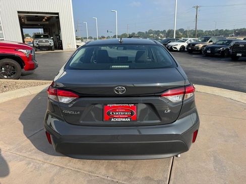 Used 2024 Toyota Corolla LE FWD image 8