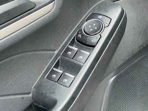 Certified 2022 Ford Escape SE w/ Convenience Package image 13