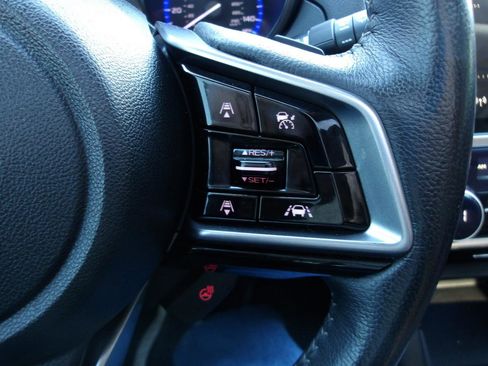 Used 2019 Subaru Outback 2.5i Touring w/ Popular Package #3A AWD/4WD image 17