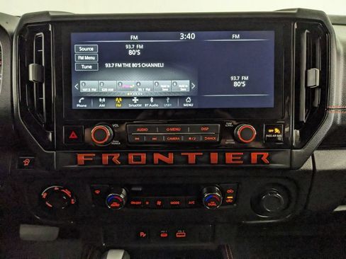 Used 2025 Nissan Frontier PRO-4X w/ Interior Protection Package AWD/4WD image 8