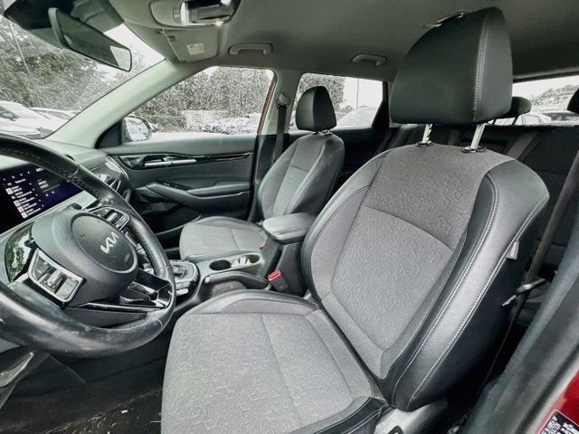 Certified 2024 Kia Seltos S AWD/4WD image 21