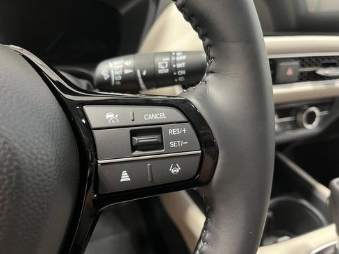 New 2026 Honda HR-V EX-L image 17