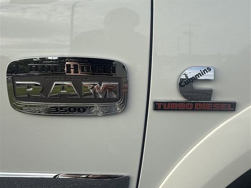 Used 2018 RAM 3500 Laramie Longhorn w/ Longhorn Southfork Package image 5