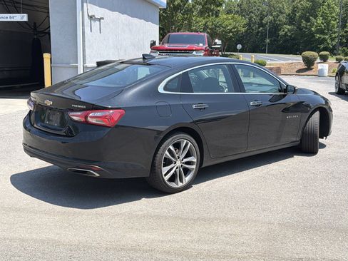 Used 2022 Chevrolet Malibu Premier FWD image 12