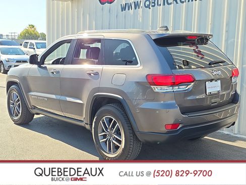 Used 2020 Jeep Grand Cherokee Laredo w/ Laredo X Package RWD image 5