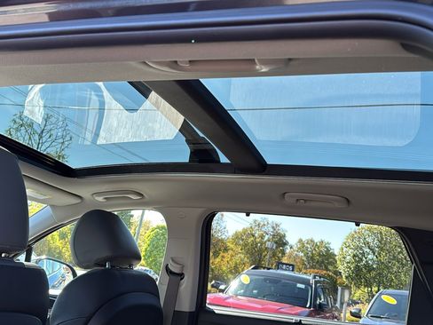 Used 2023 Hyundai Santa Fe SEL w/ Premium Package image 27