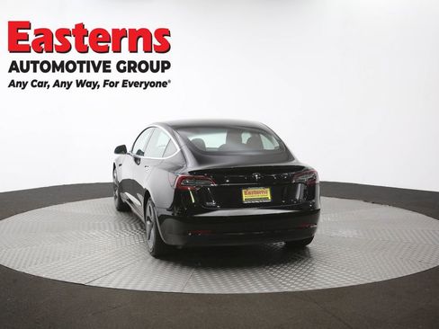 Used 2019 Tesla Model 3 Standard Range RWD image 31
