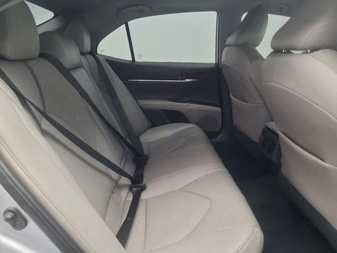 Used 2021 Toyota Camry XLE w/ Navigation Upgrade Package FWD image 19