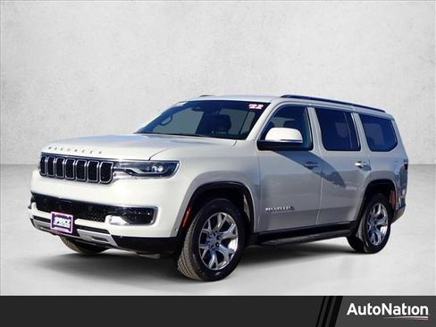 Used 2022 Jeep Wagoneer Series II image 1