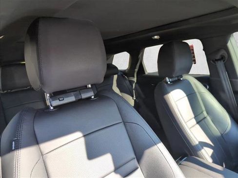 Used 2024 Land Rover Range Rover Evoque S image 24