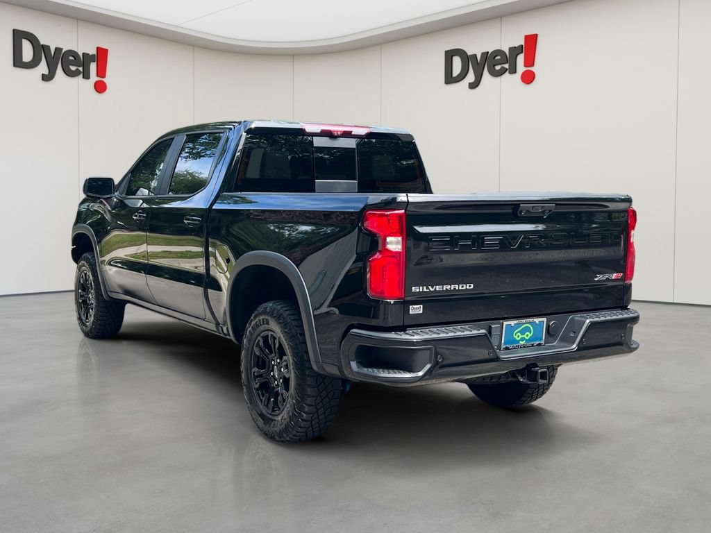 Used 2023 Chevrolet Silverado 1500 ZR2 w/ Technology Package AWD/4WD image 3