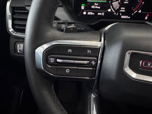 Certified 2025 GMC Acadia Elevation image 14