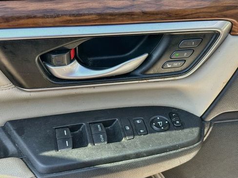 Used 2022 Honda CR-V EX-L image 17