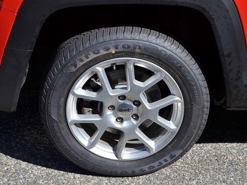 Used 2022 Jeep Renegade Latitude image 13