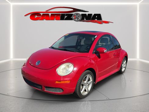 Used 2010 Volkswagen Beetle Coupe FWD image 12