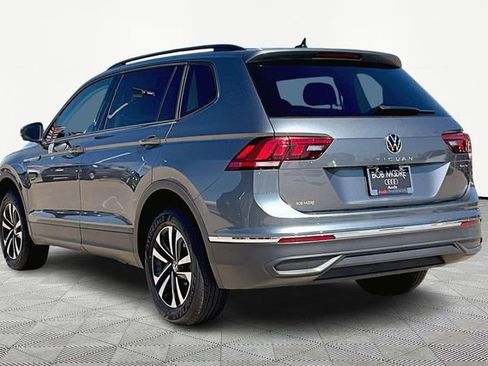 Used 2022 Volkswagen Tiguan S image 12