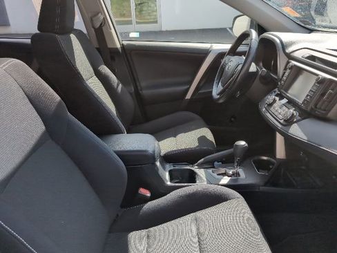 Used 2016 Toyota RAV4 XLE w/ Convenience Package AWD/4WD image 27