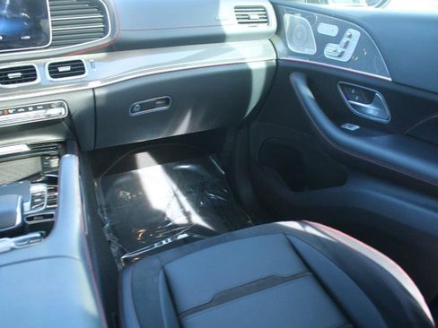 Used 2022 Mercedes-Benz GLE 53 AMG AMG GLE 53 4MATIC SUV image 17