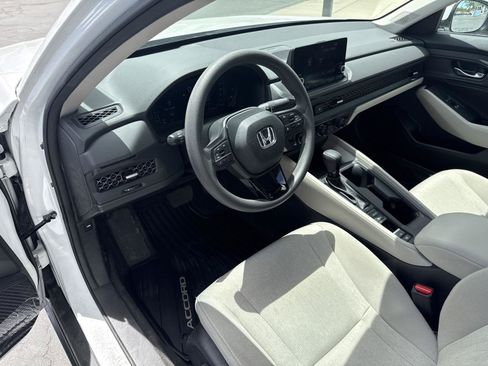 Certified 2023 Honda Accord EX image 12