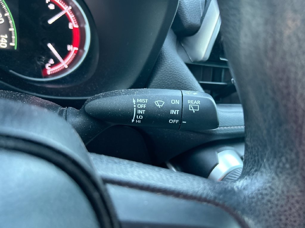 Certified 2025 Toyota RAV4 LE FWD image 18