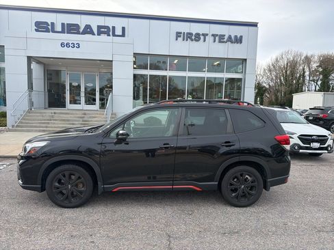 Used 2021 Subaru Forester Sport image 2