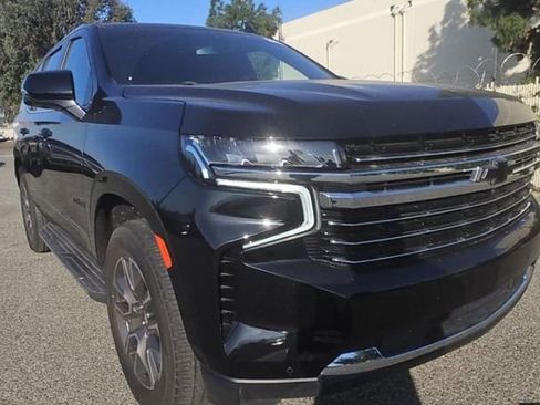 Used 2022 Chevrolet Tahoe LT w/ Luxury Package RWD image 1