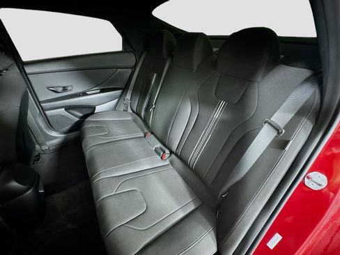 Certified 2025 Hyundai Elantra Sport w/ Cargo Package image 23