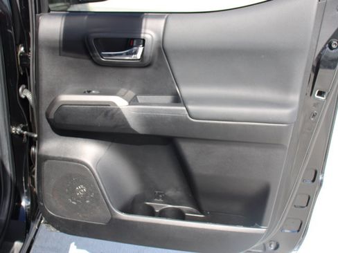 Certified 2023 Toyota Tacoma TRD Sport w/ TRD Premium Sport Package image 19