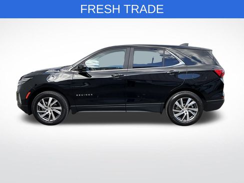 Used 2022 Chevrolet Equinox LT image 2