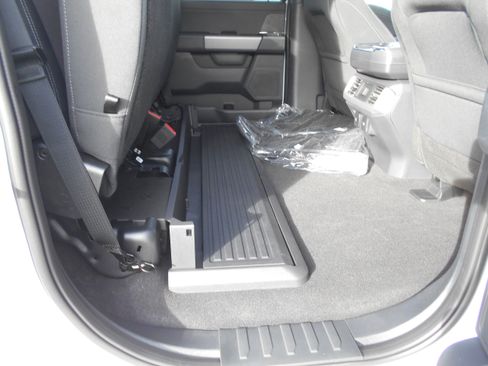 New 2025 Ford F150 XLT w/ Equipment Group 302A MID image 10