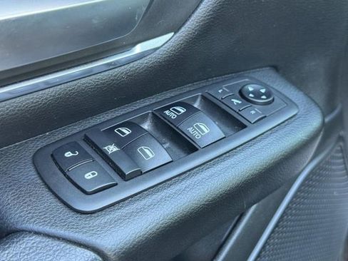 Used 2019 RAM 1500 Big Horn AWD/4WD image 22