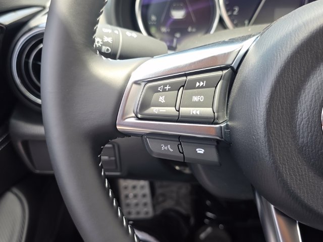 New 2026 MAZDA MX-5 Miata Club w/ Interior Package RWD image 26