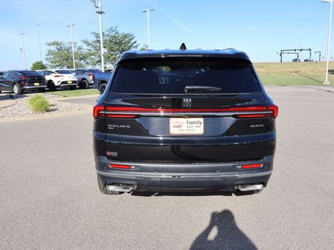New 2027 Buick Enclave Preferred w/ Power Package AWD/4WD image 15