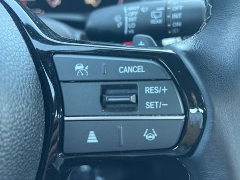 Used 2024 Honda Civic Sport image 11