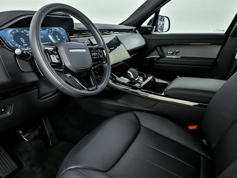 Used 2025 Land Rover Range Rover Sport Dynamic SE AWD/4WD image 21
