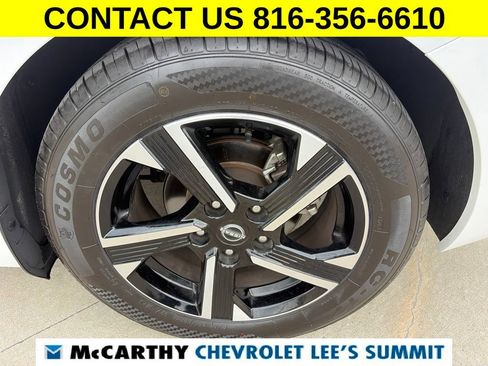 Used 2025 Nissan Sentra SV FWD image 17