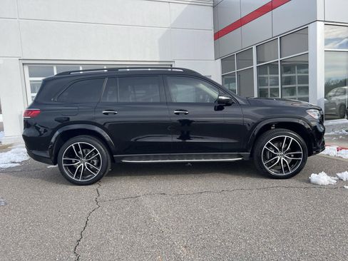 Used 2021 Mercedes-Benz GLS 580 4MATIC image 20