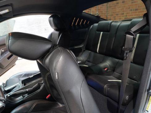 Used 2010 Ford Mustang GT image 46