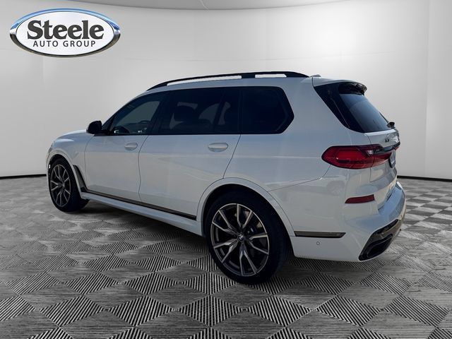 Used 2021 BMW X7 M50i w/ Dynamic Handling Package AWD/4WD image 3