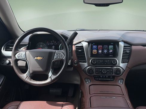 Used 2017 Chevrolet Tahoe Premier AWD/4WD image 9