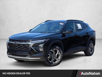 Used 2025 Chevrolet Trax LT