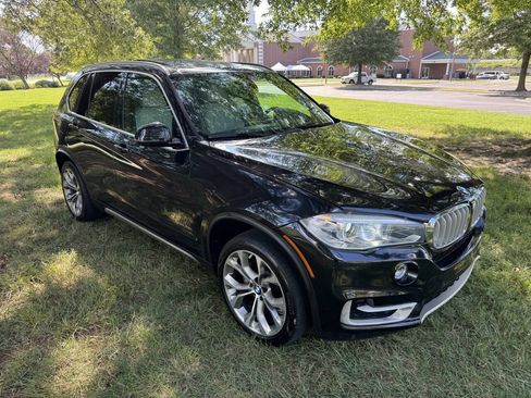 Used 2018 BMW X5 sDrive35i RWD image 2