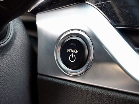 Used 2022 Kia Niro EX Premium image 31